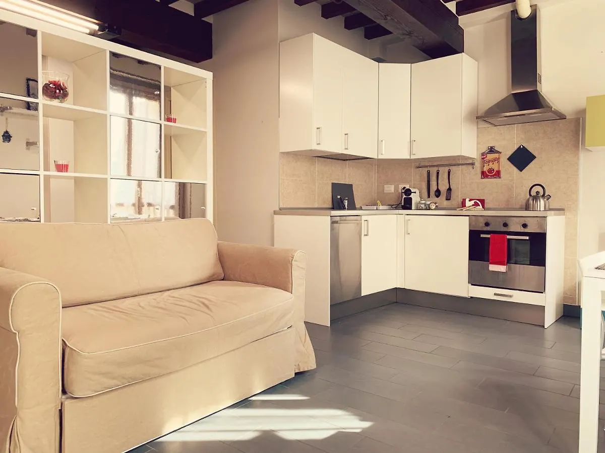 Niki O. Apartments Parma 0*,  Italien